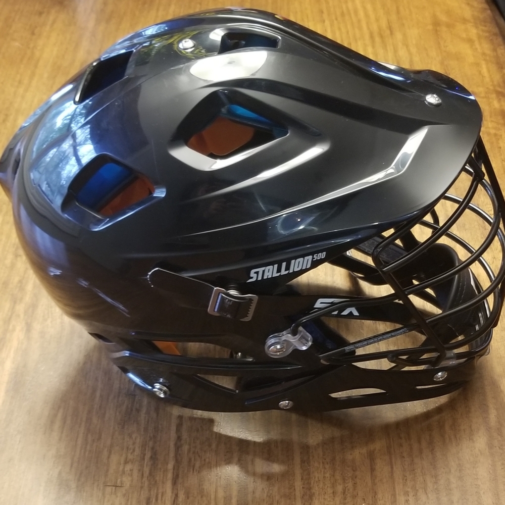 Mens STX Lacrosse helmet